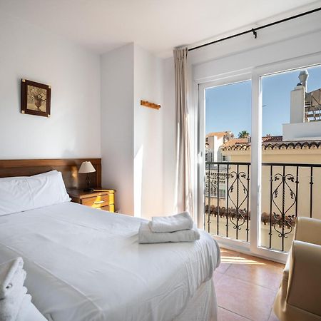 Apartamentos Capricho Del Mar 토레몰리노스 외부 사진