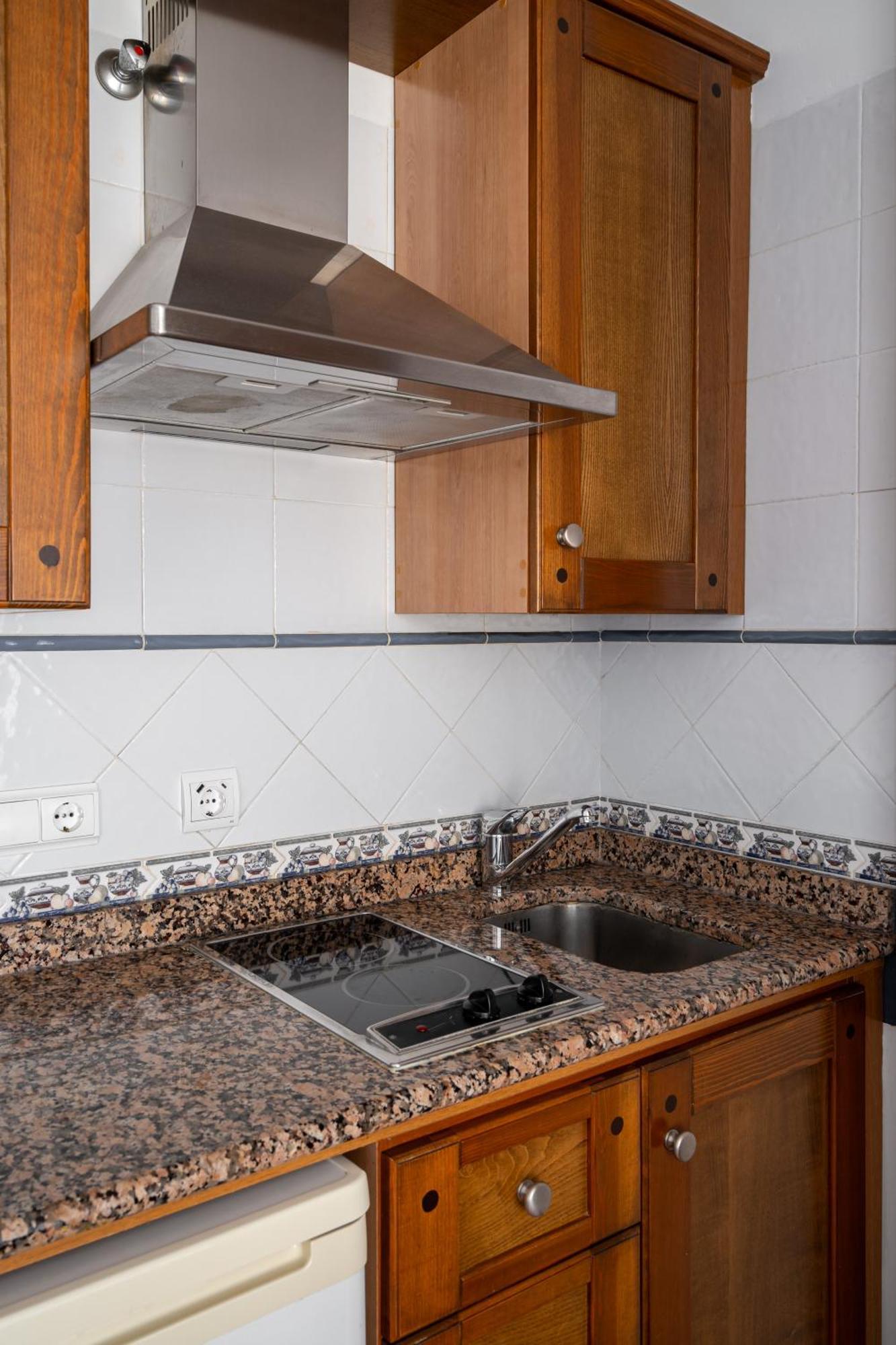 Apartamentos Capricho Del Mar 토레몰리노스 외부 사진